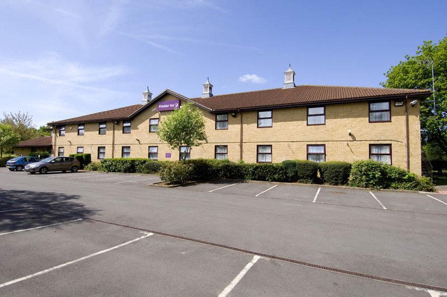 Premier Inn Peterborough - Ferry Meadows Dış mekan fotoğraf