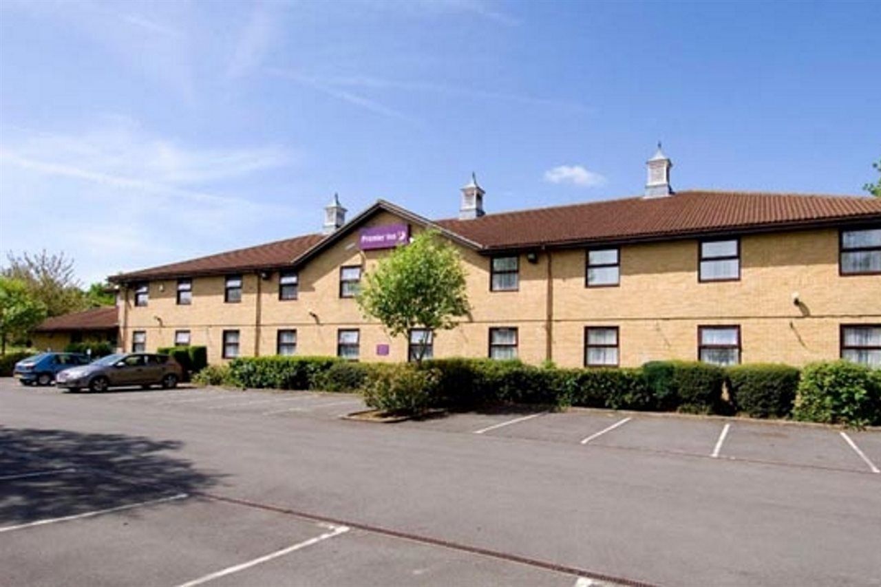 Premier Inn Peterborough - Ferry Meadows Dış mekan fotoğraf